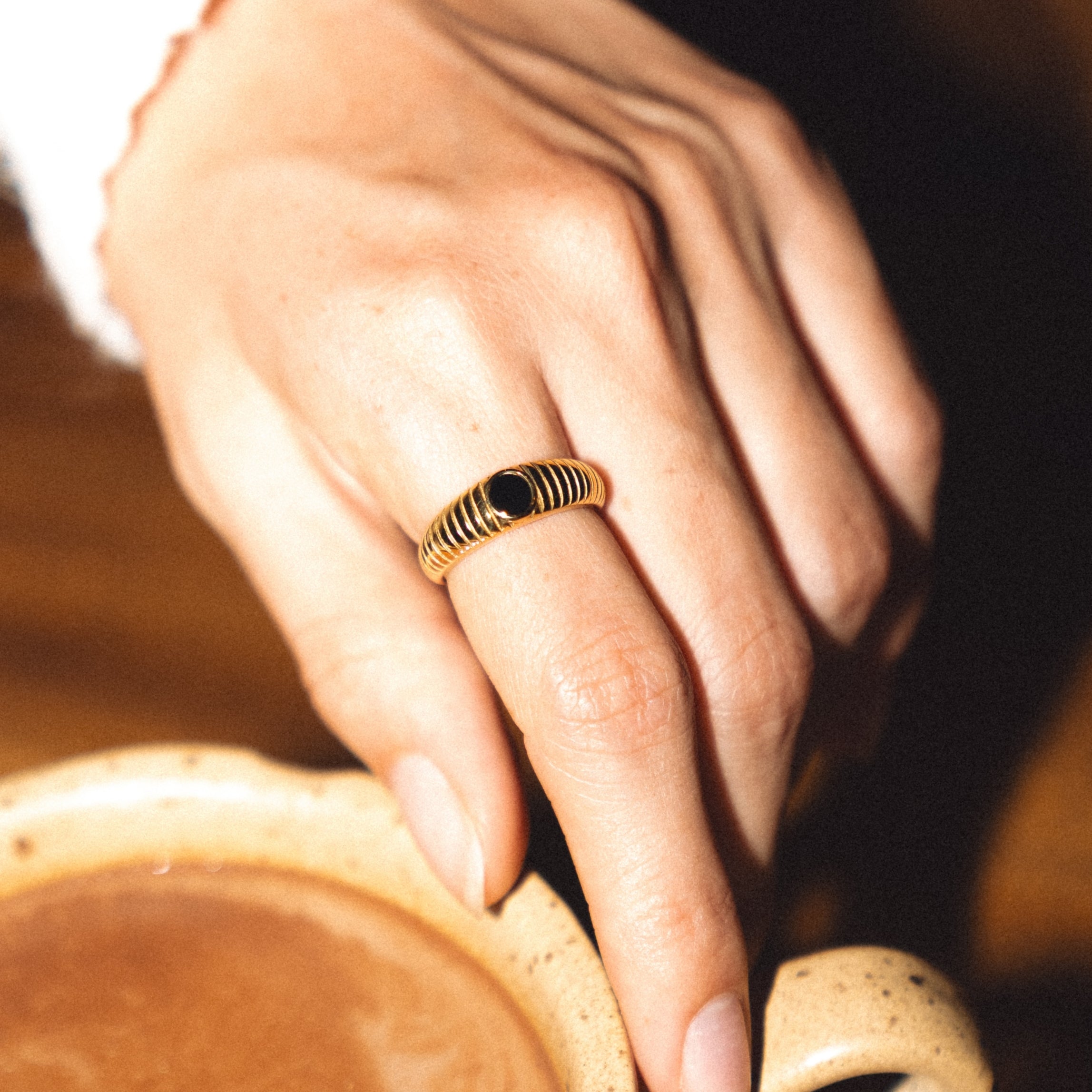Seseh Onyx Ring - Image 2