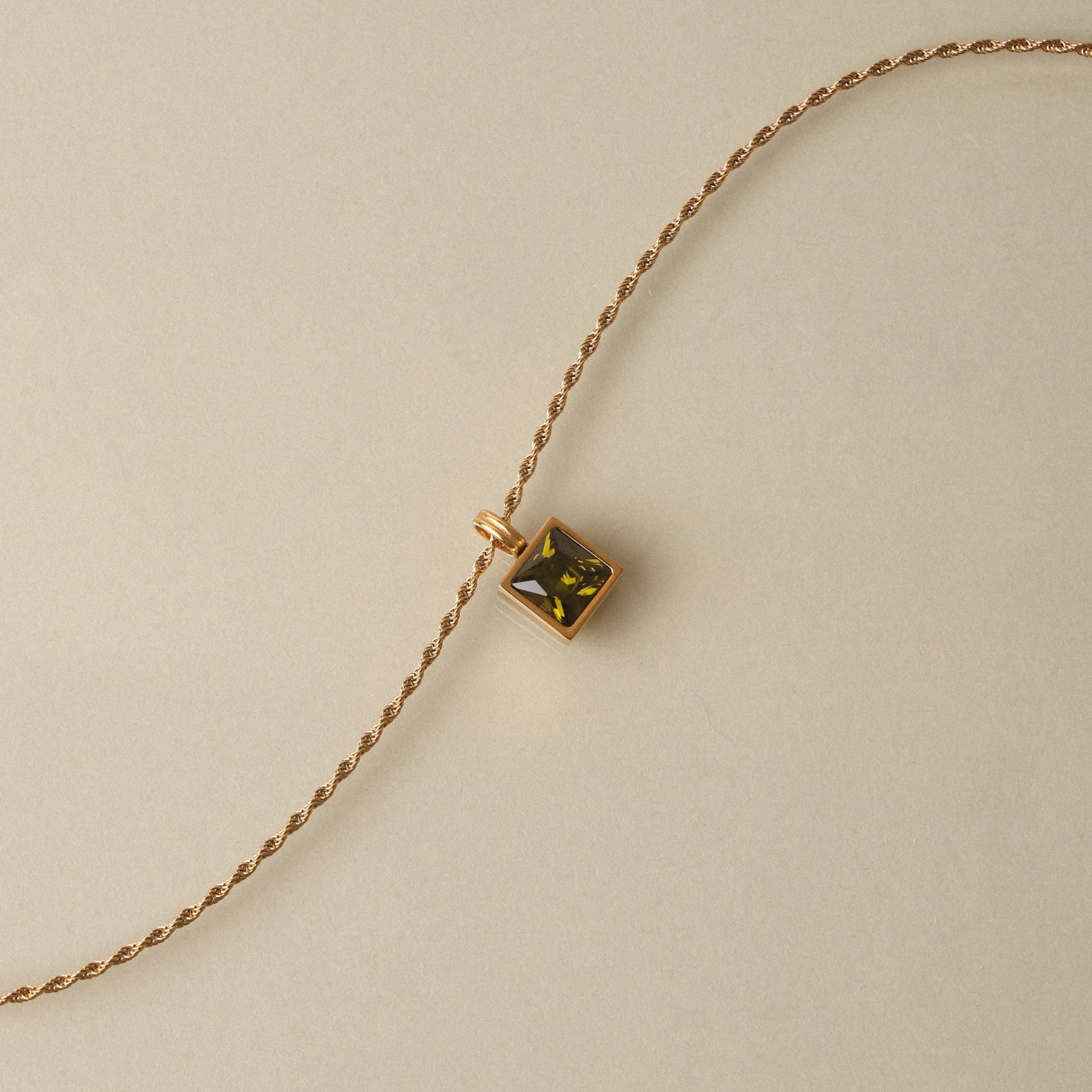Verde Necklace - Image 10