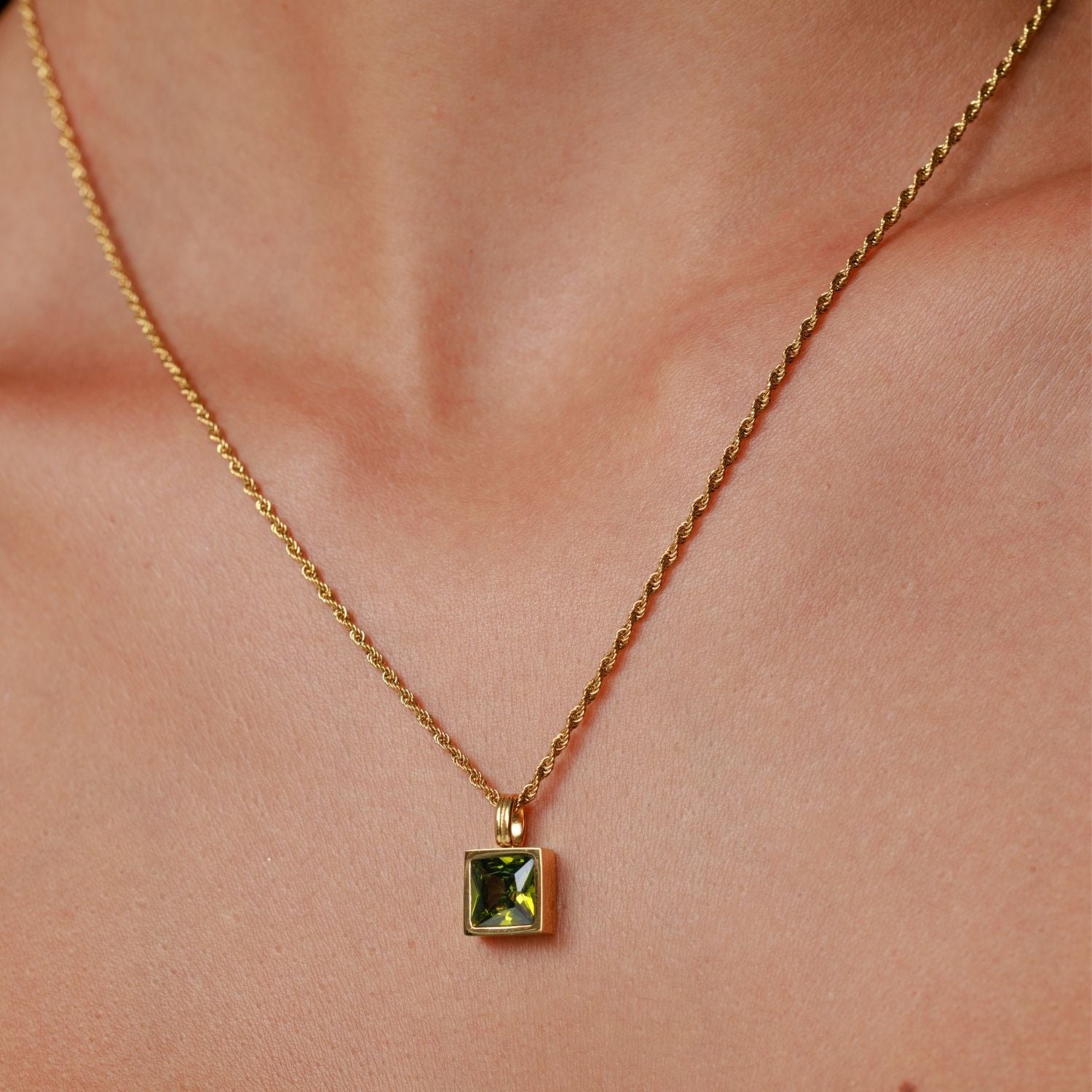 Verde Necklace - Image 3