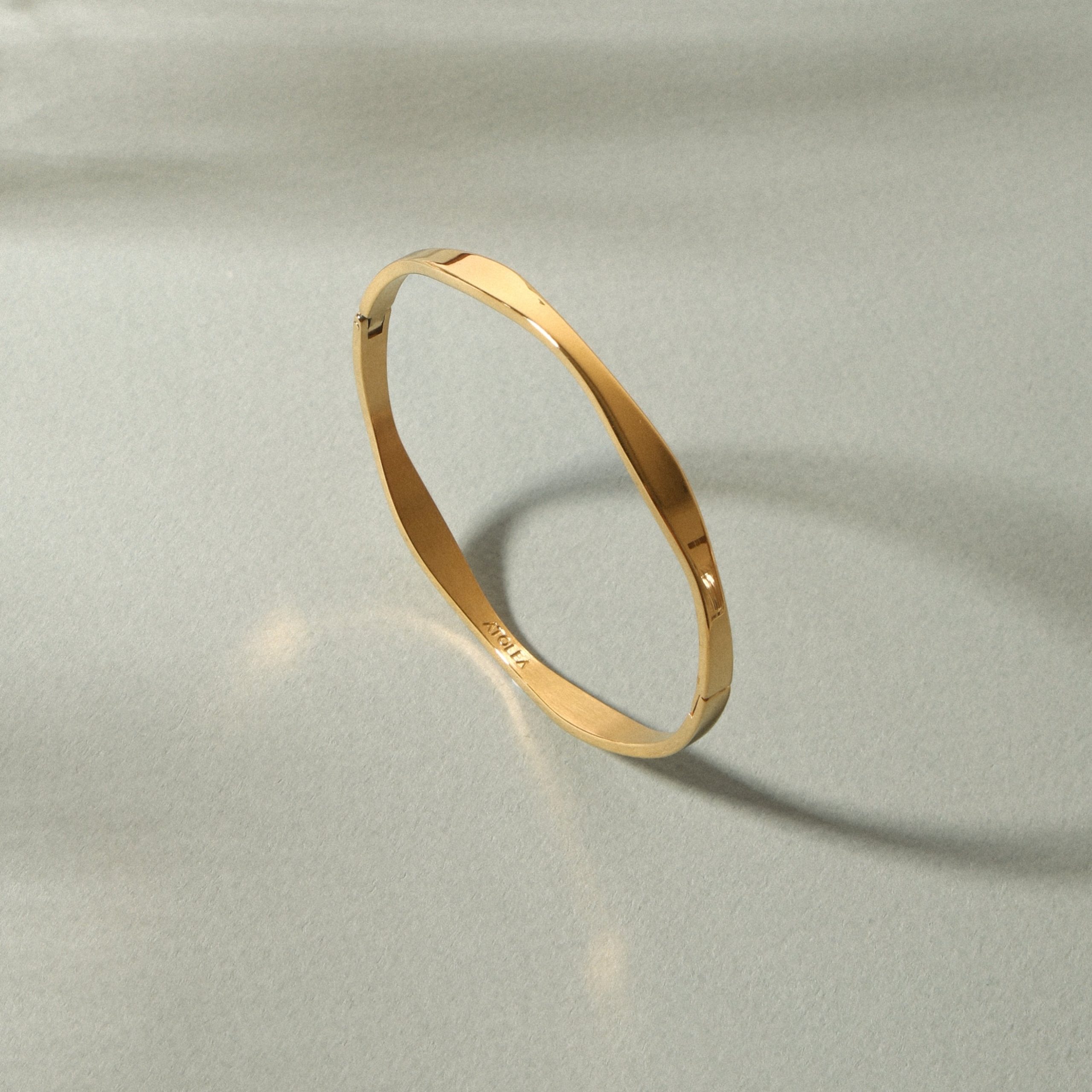 Wavy Bangle - Image 8
