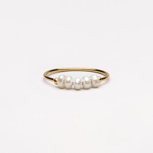 Mini Pearls Ring