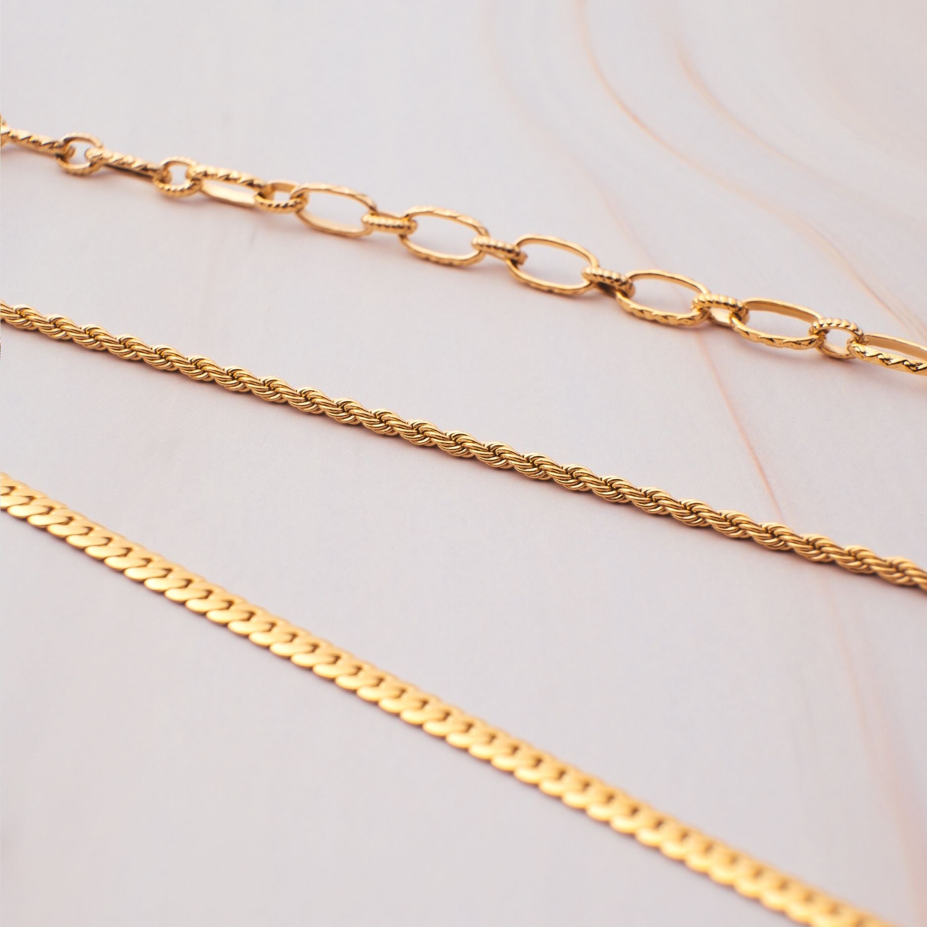 Calvi Rope Chain Necklace - Image 11